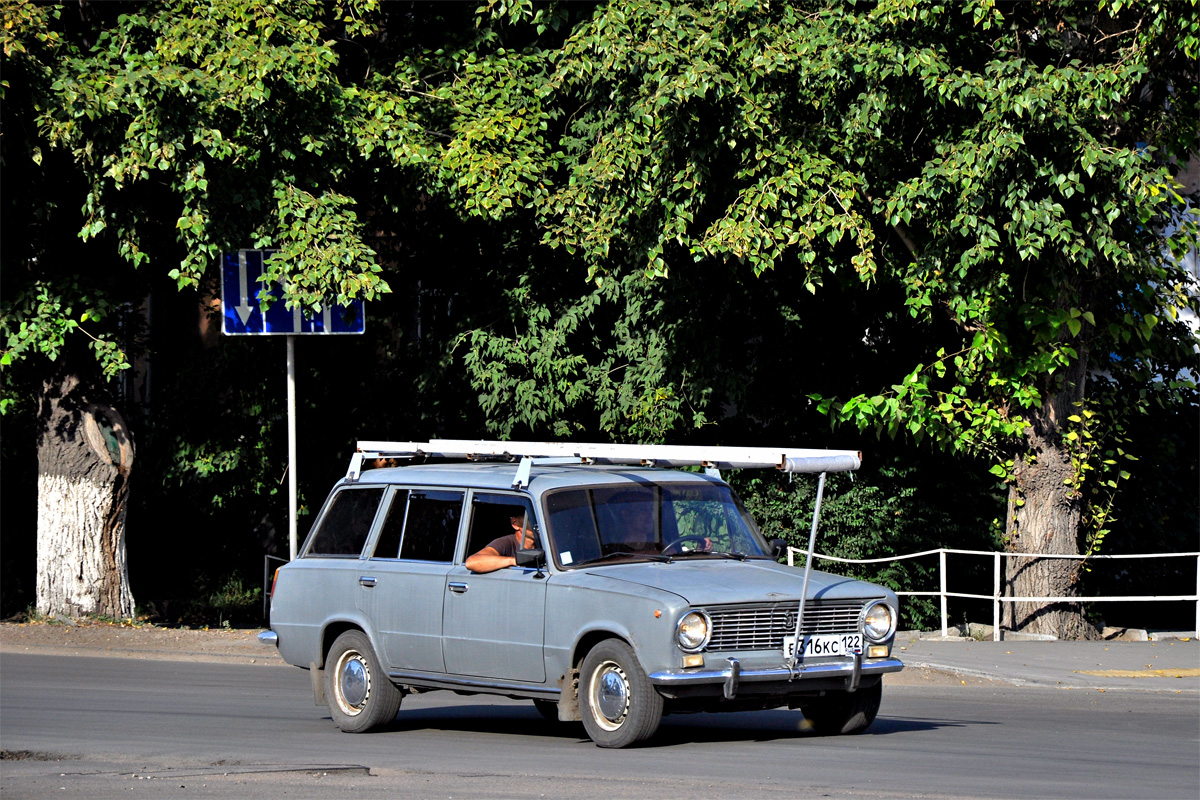 Алтайский край, № В 316 КС 122 — ВАЗ-2102 Жигули '71-86