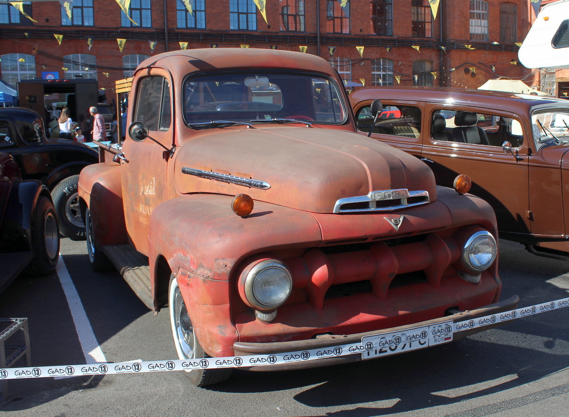 Санкт-Петербург, № М 269 РС 198 — Ford F-Series (1G) '48-52; Санкт-Петербург — Ежегодная выставка классических и кастомных автомобилей и мотоциклов "Original Meet"