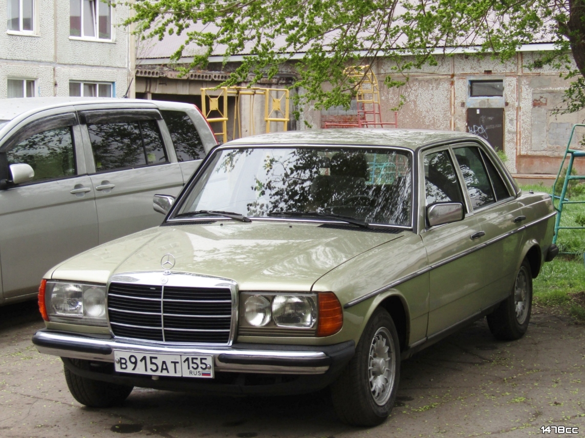 Омская область, № В 915 АТ 155 — Mercedes-Benz (W123) '76-86
