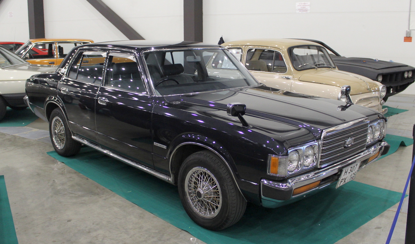 Приморский край, № Н 307 РХ 125 — Toyota Crown (S80/S90/S100) '74-79; Санкт-Петербург — Олдтаймер-Галерея Ильи Сорокина