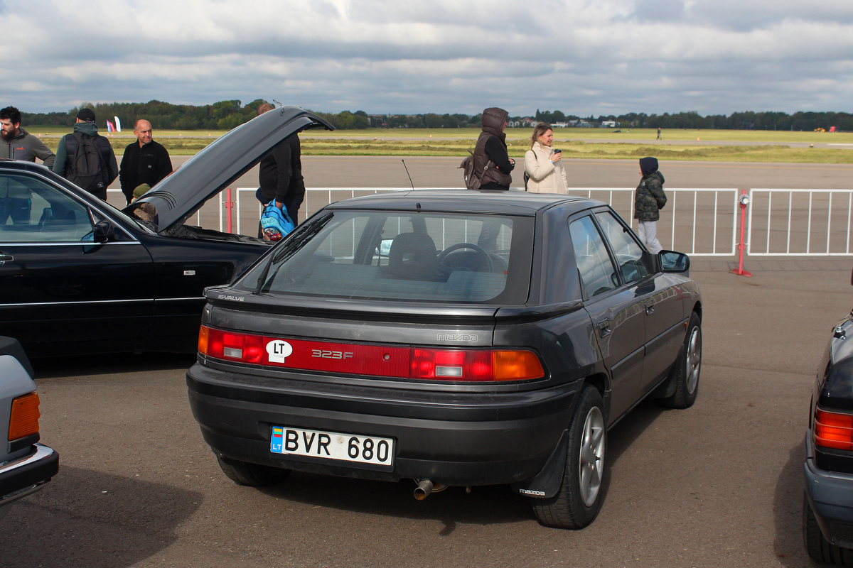 Литва, № BVR 680 — Mazda 323 (BG) '89-94; Литва — Retro mugė 2025 ruduo