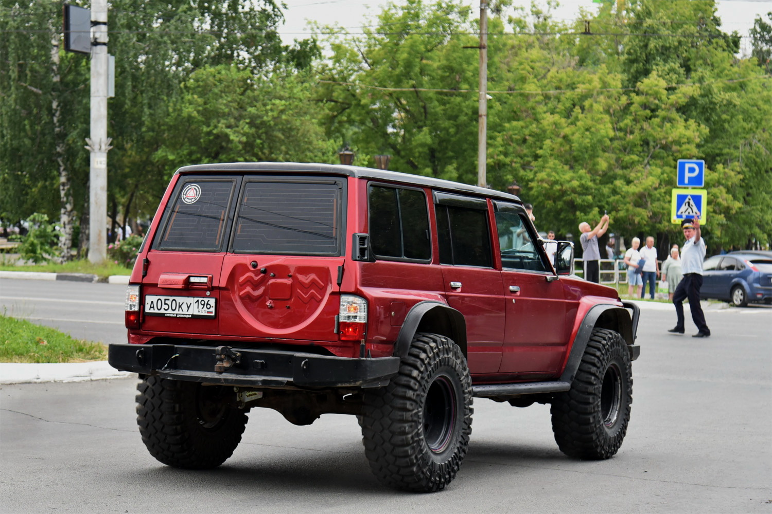 Свердловская область, № А 050 КУ 196 — Nissan Patrol (Y60) '87-97
