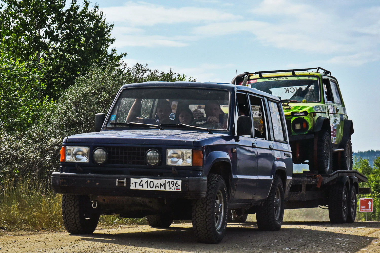 Свердловская область, № Т 410 АМ 196 — Isuzu Trooper (1G) '81-91
