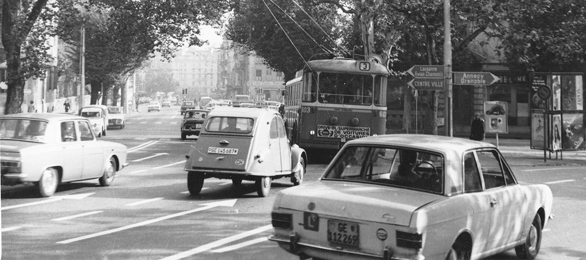 Швейцария, № GE-145687 — Citroën 2CV '49-90; Швейцария, № GE-112269 — Ford Cortina MkII '66-70; Исторические фотографии (до 2000 года) (Швейцария)
