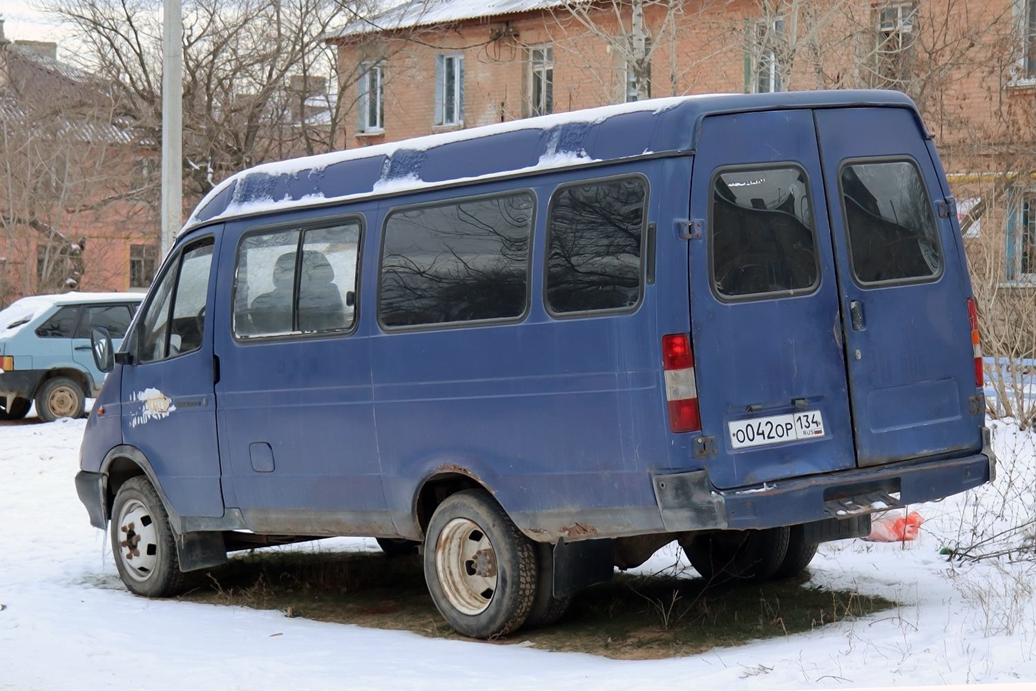 Волгоградская область, № О 042 ОР 134 — ГАЗ-32213 ГАЗель '96-03