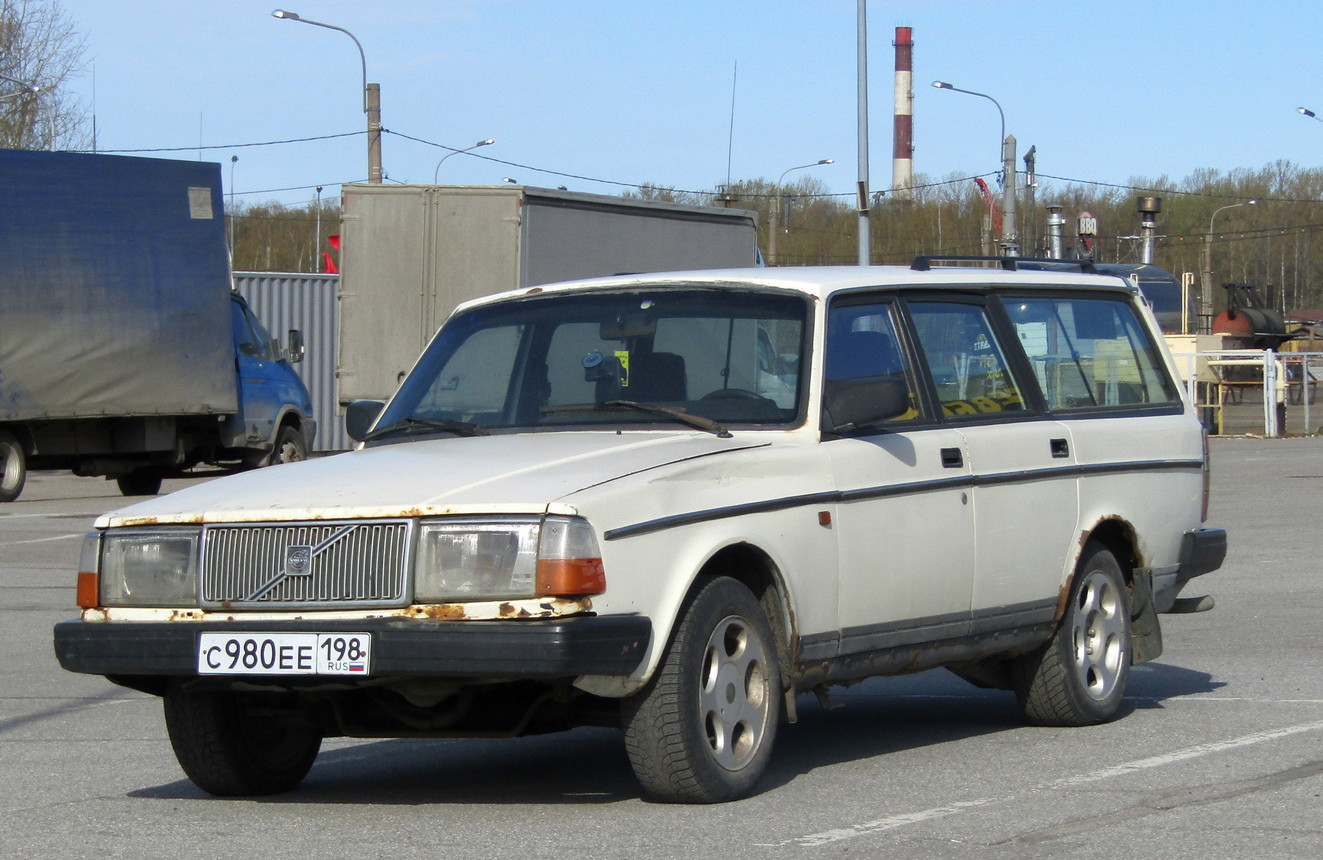 Санкт-Петербург, № С 980 ЕЕ 198 — Volvo 240 Series (общая модель)