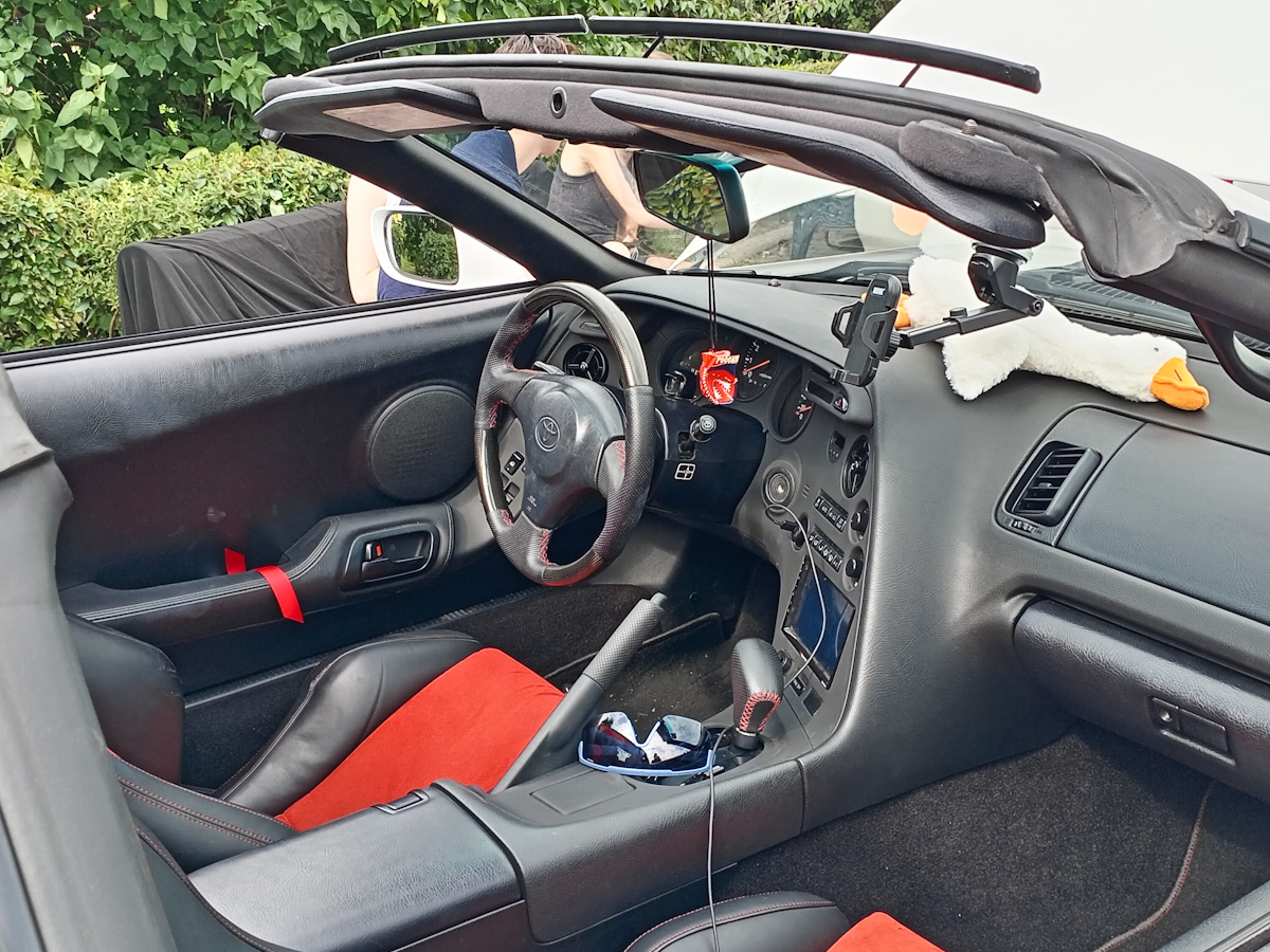 Москва, № Р 111 ЕЕ 77 — Toyota Supra (A80) '93-02; Москва — Фестиваль "Ретрорейс" 2025