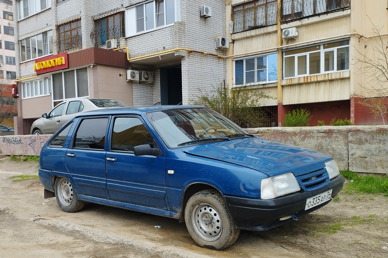 Волгоградская область, № О 335 АР 34 — Иж-2126-030 '98-05