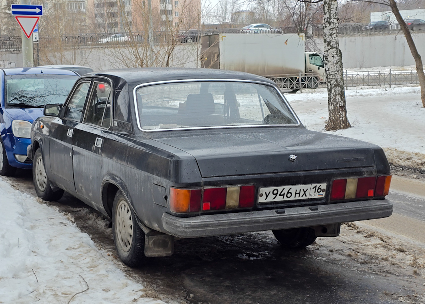 Татарстан, № У 946 НХ 16 — ГАЗ-31029 Волга '92-97