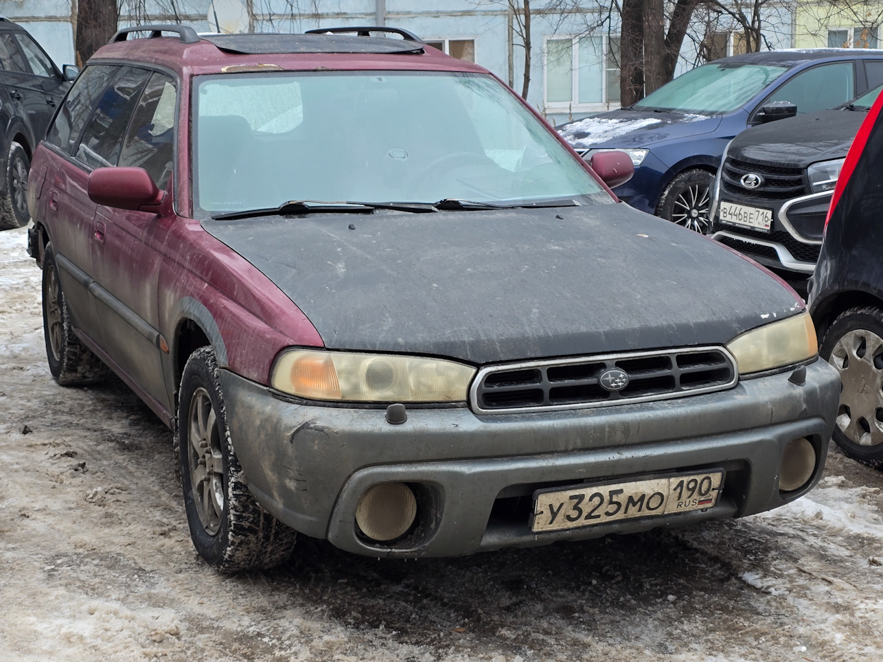 Татарстан, № У 325 МО 190 — Subaru Legacy (2G) '93-99