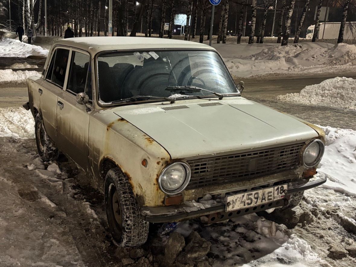 Удмуртия, № У 459 АЕ 18 — ВАЗ-21013 Жигули '77-88