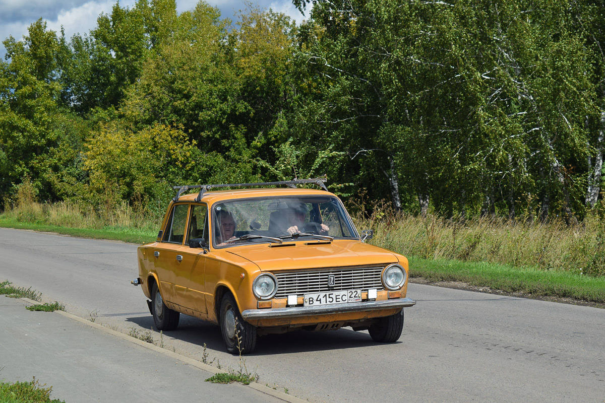 Алтайский край, № В 415 ЕС 22 — ВАЗ-21011 Жигули '74-83