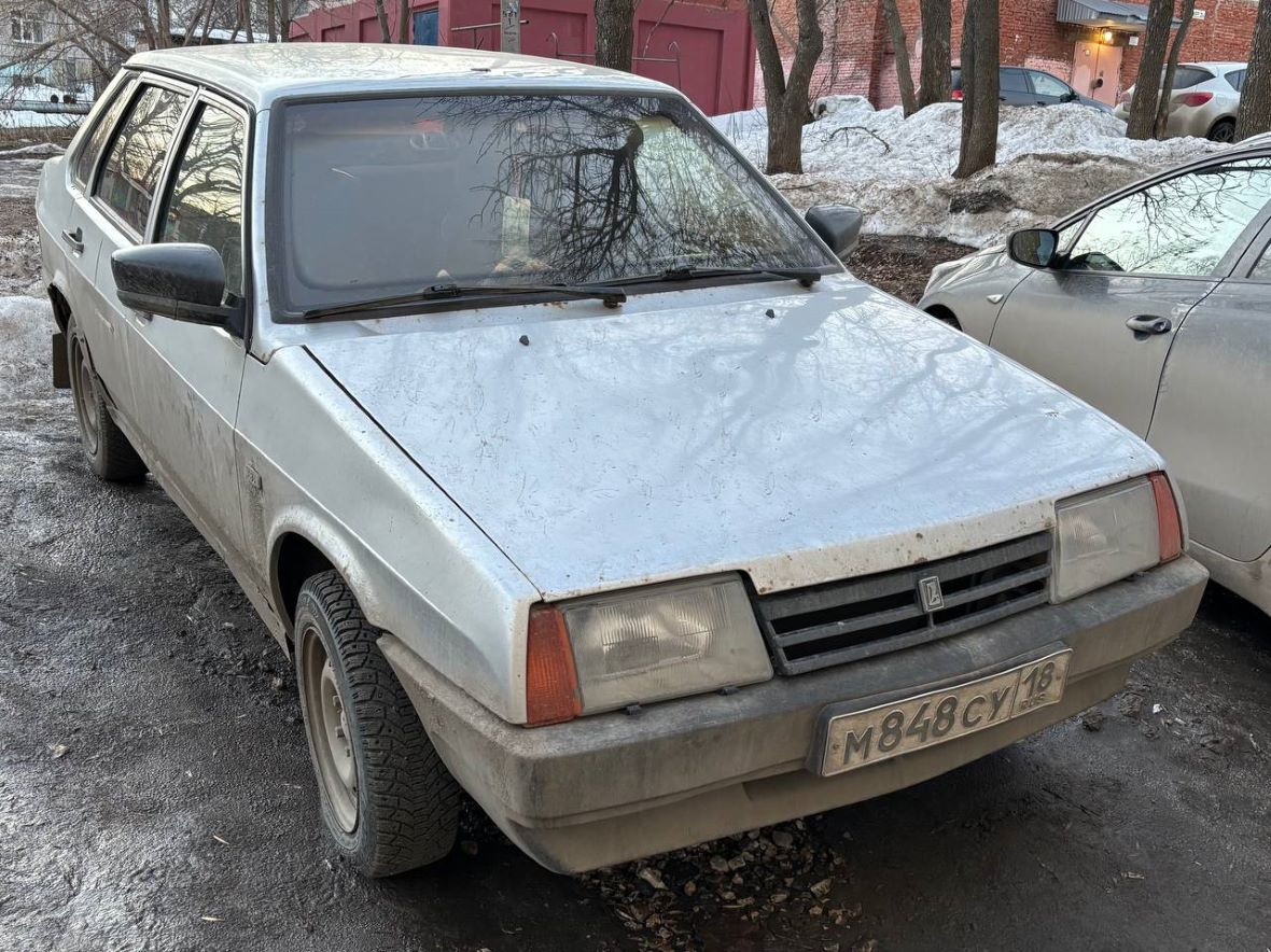 Удмуртия, № М 848 СУ 18 — ВАЗ-21099 '90-04