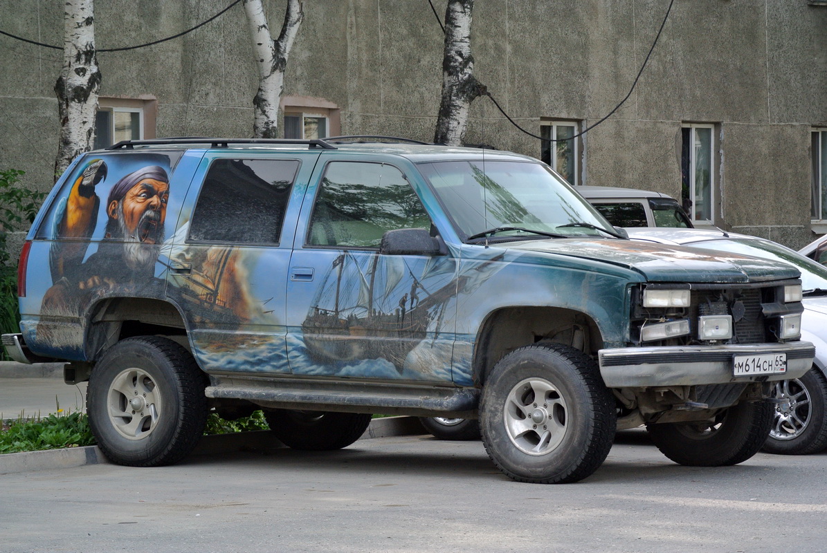 Сахалинская область, № М 614 СН 65 — Chevrolet Tahoe (1G) '92-99