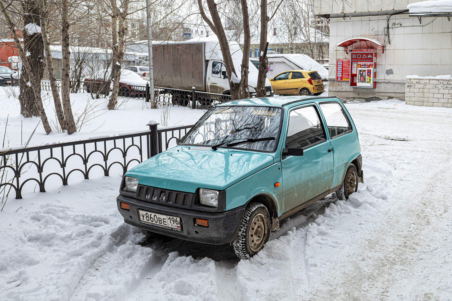 Свердловская область, № У 860 ВЕ 196 — ВАЗ-11113 (ЗМА) '96-06