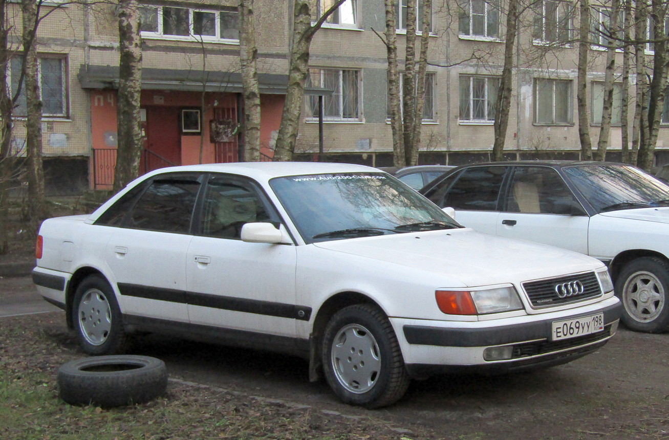 Санкт-Петербург, № Е 069 УУ 198 — Audi 100 (C4) '90-94