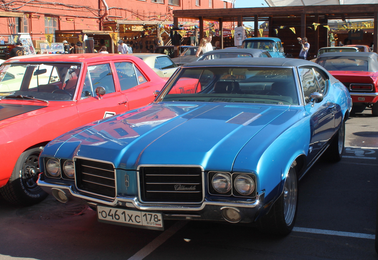 Санкт-Петербург, № О 461 ХС 178 — Oldsmobile Cutlass (3G) '68-72; Санкт-Петербург — Ежегодная выставка классических и кастомных автомобилей и мотоциклов "Original Meet"