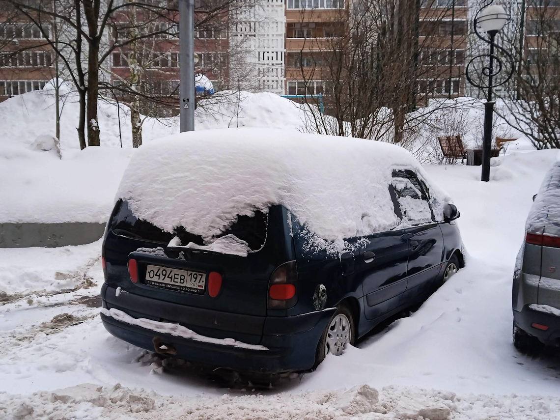 Москва, № О 494 ЕВ 197 — Renault Espace (3G) '96-00