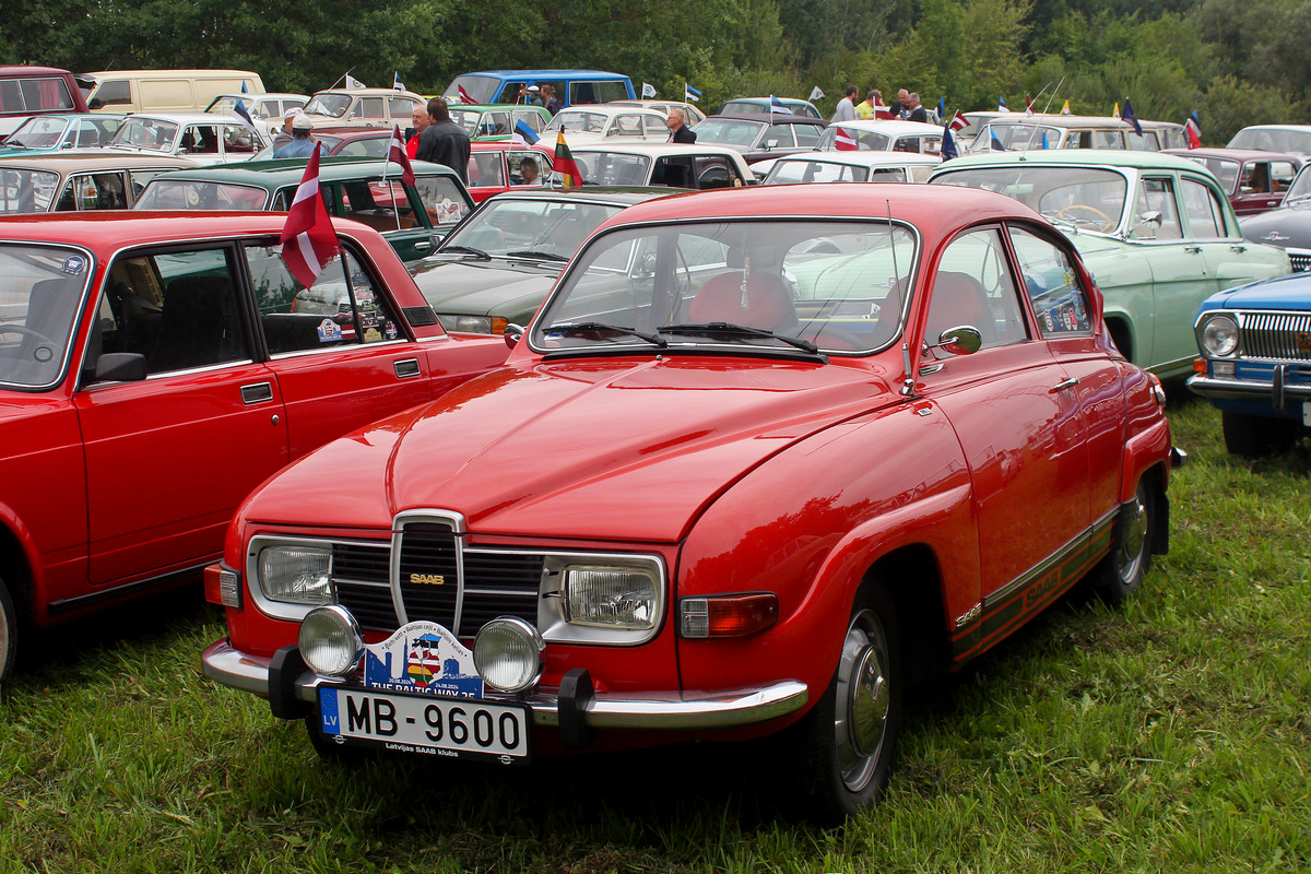 Латвия, № MB-9600 — Saab 96 '69-78; Литва — Baltijos kelias 35