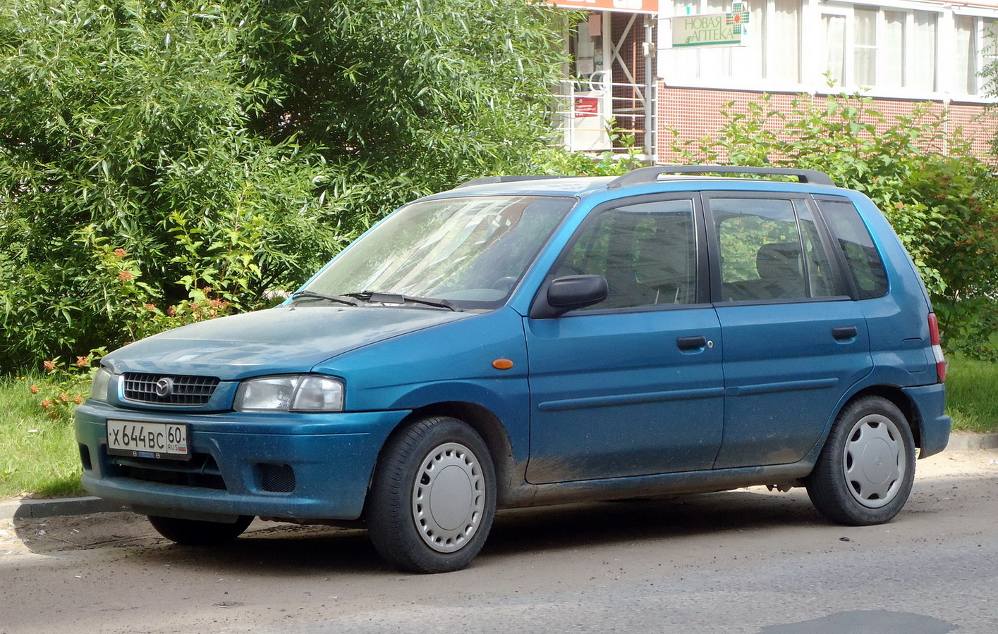 Псковская область, № Х 644 ВС 60 — Mazda Demio (1G) '96-99