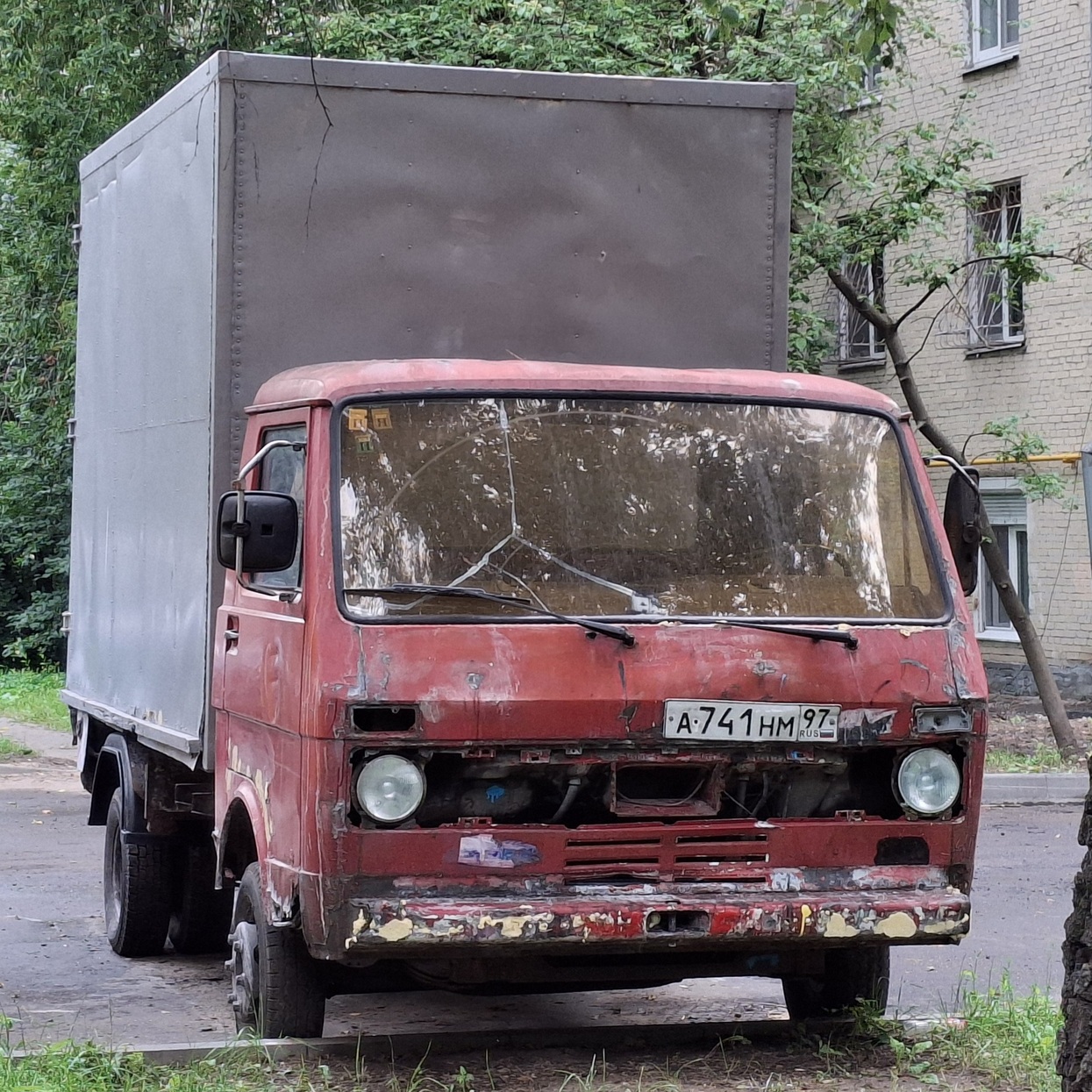Москва, № А 741 НМ 97 — Volkswagen LT Pritschenwagen '75-96