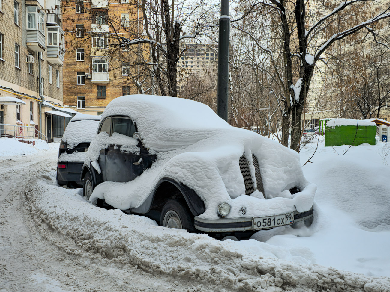 Москва, № О 581 ОХ 99 — BMW 321 '38-50