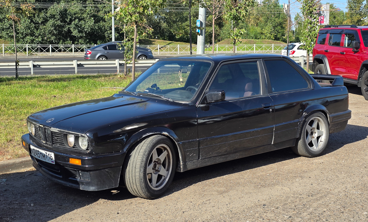 Татарстан, № Н 245 ТМ 716 — BMW 3 Series Coupe (E30) '82-91