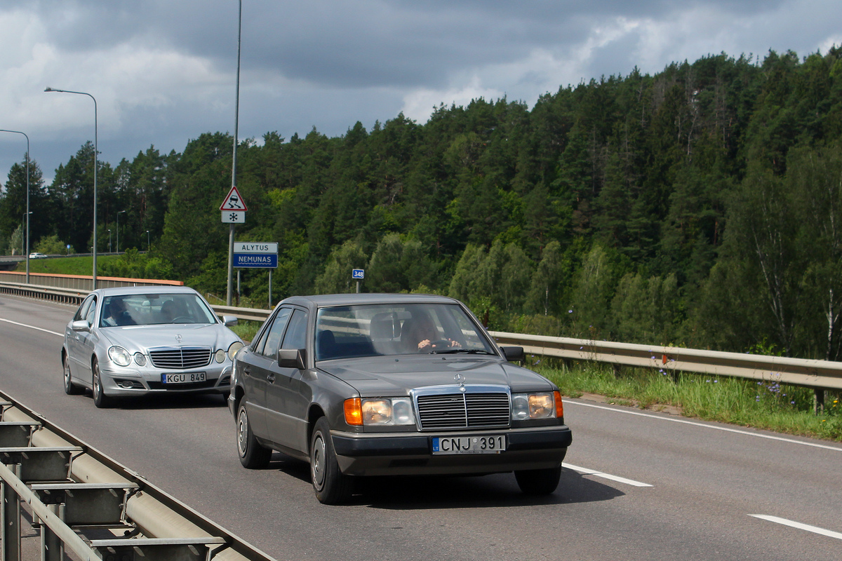 Литва, № CNJ 391 — Mercedes-Benz (W124) '84-96