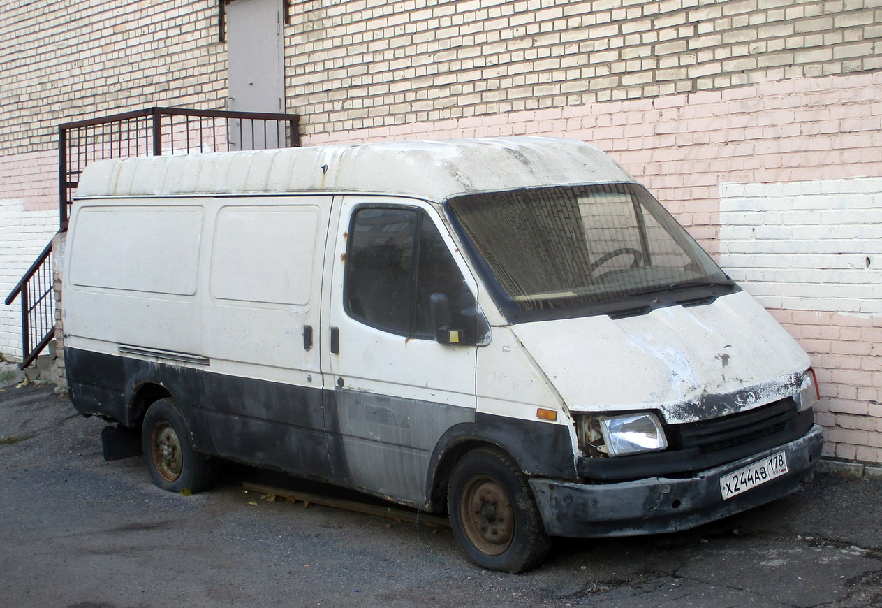 Санкт-Петербург, № Х 244 АВ 178 — Ford Transit (3G) '86-94