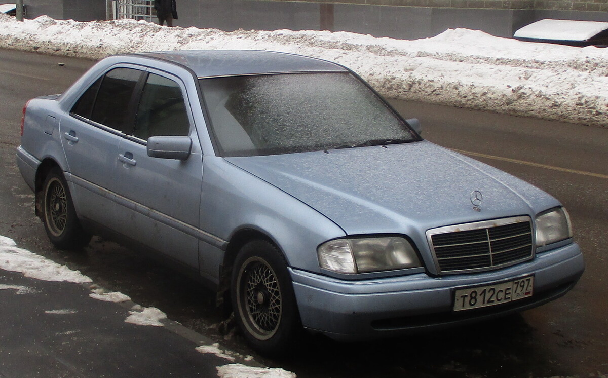 Москва, № Т 812 СЕ 797 — Mercedes-Benz (W202) '93-01