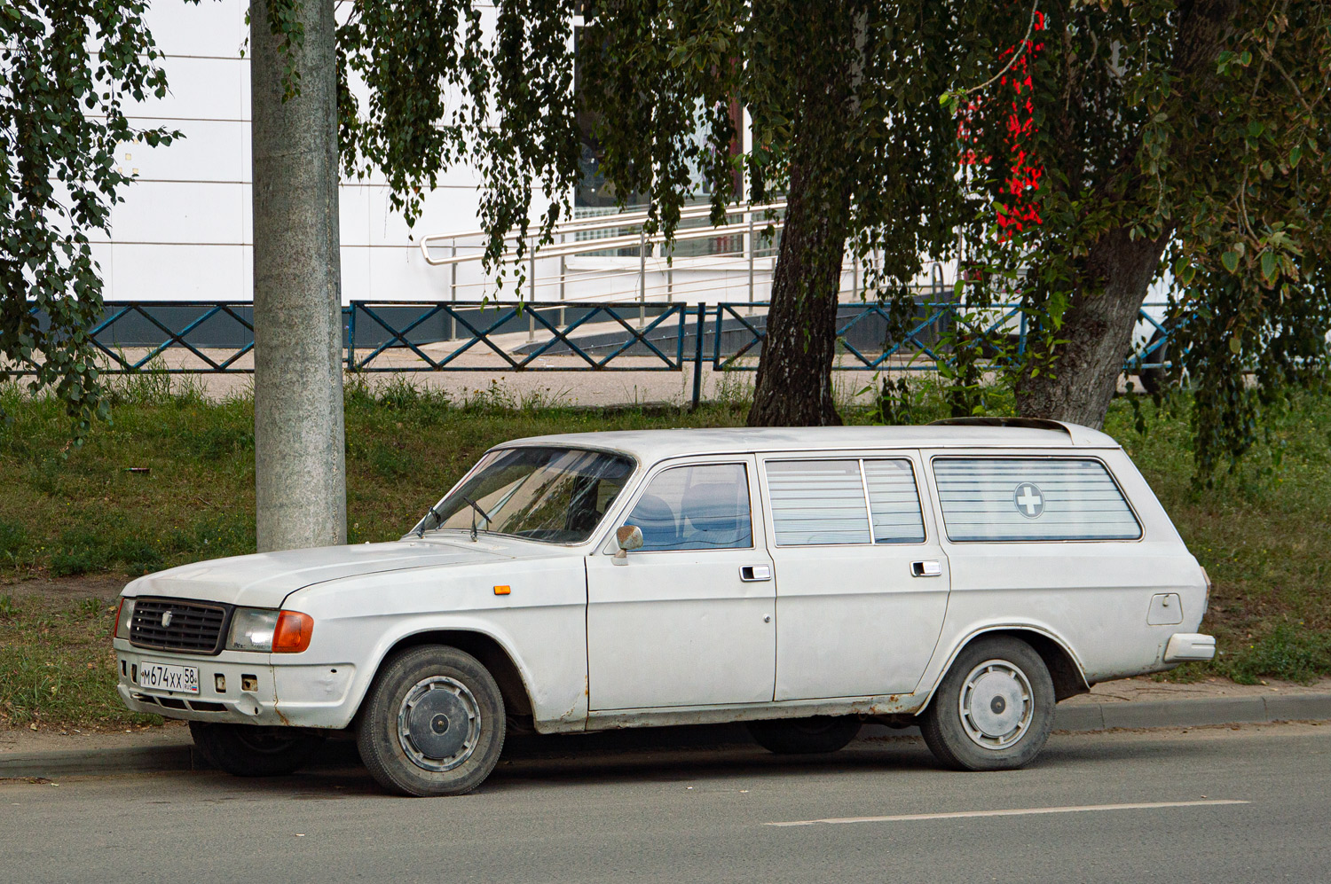 Пензенская область, № М 674 ХХ 58 — ГАЗ-31023 '93-98