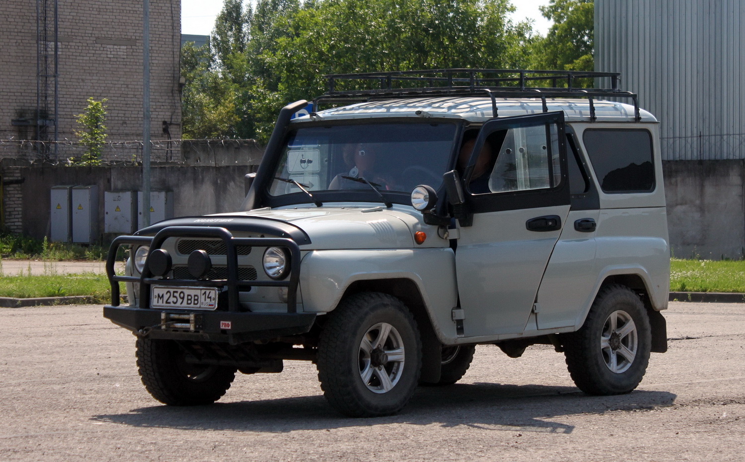 Саха (Якутия), № М 259 ВВ 14 — УАЗ-31519 '96-03