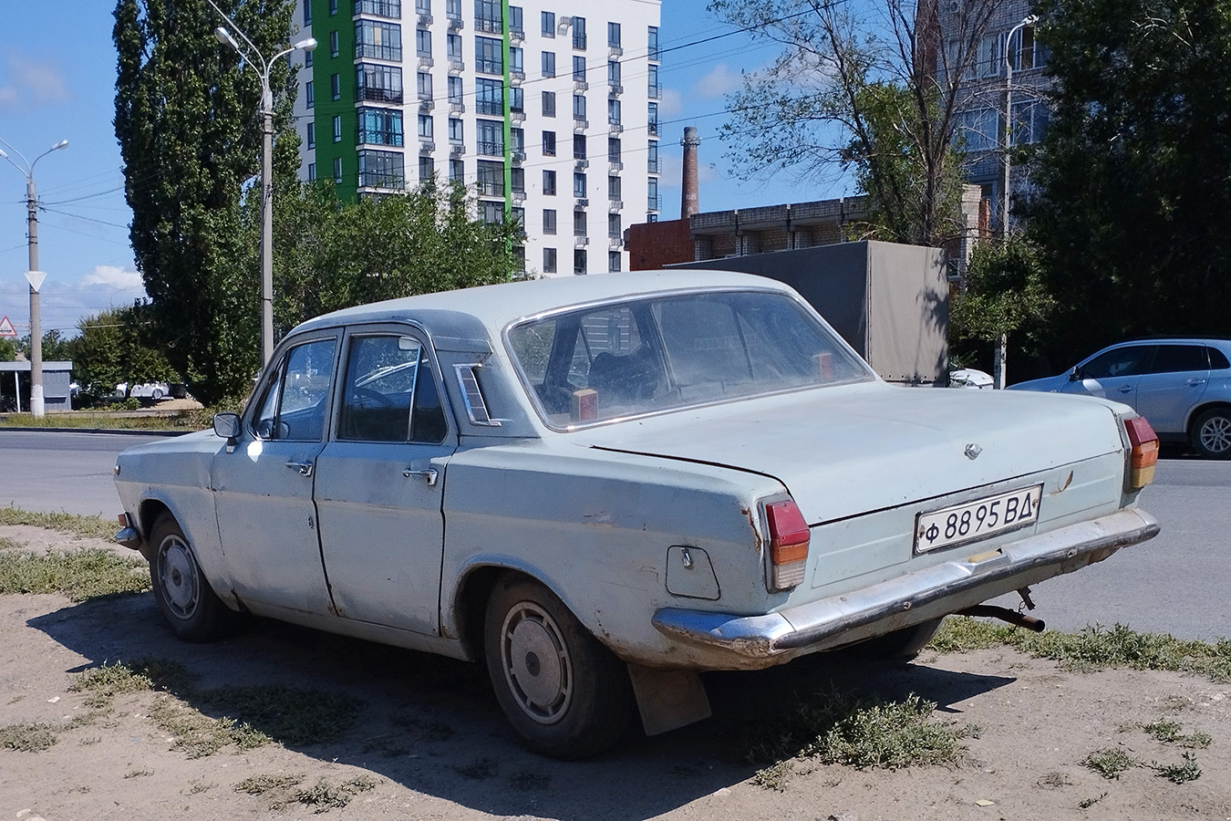 Волгоградская область, № Ф 8895 ВД — ГАЗ-24 Волга '68-86