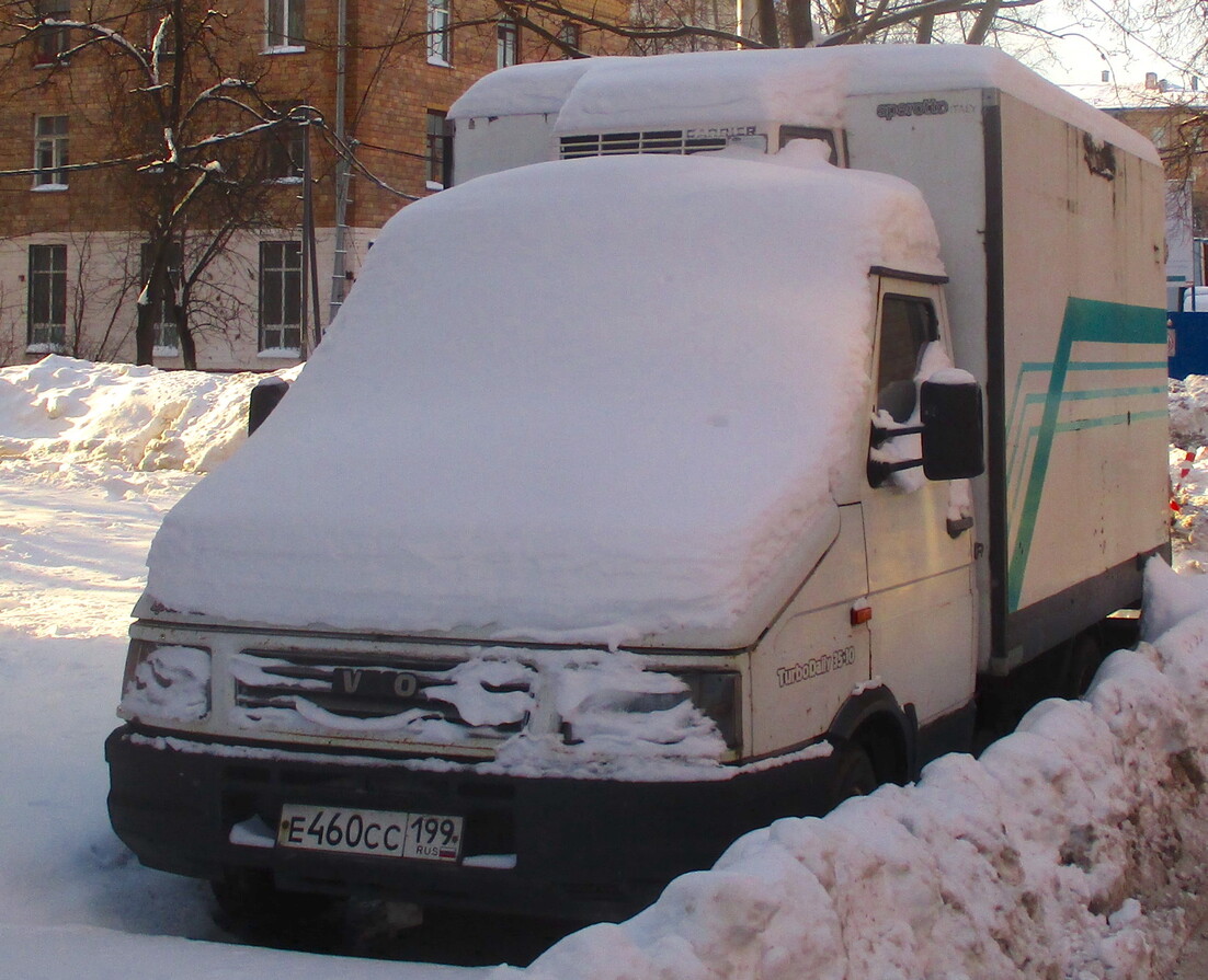 Москва, № Е 460 СС 199 — Iveco Daily '89-99