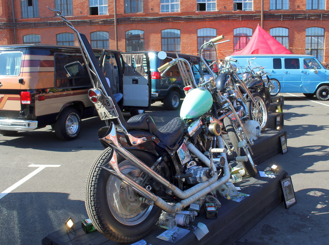 Мурманская область, № 5848 АА 51 — Harley-Davidson (Общая модель); Санкт-Петербург — Ежегодная выставка классических и кастомных автомобилей и мотоциклов "Original Meet"