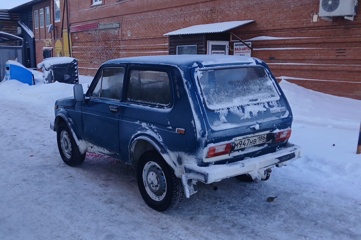 Ханты-Мансийский автоном.округ, № М 947 НВ 186 — ВАЗ-2121 Нива '77-94