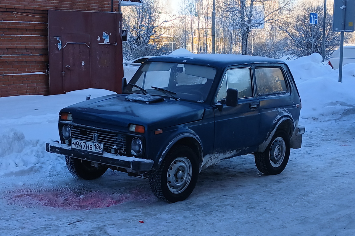 Ханты-Мансийский автоном.округ, № М 947 НВ 186 — ВАЗ-2121 Нива '77-94