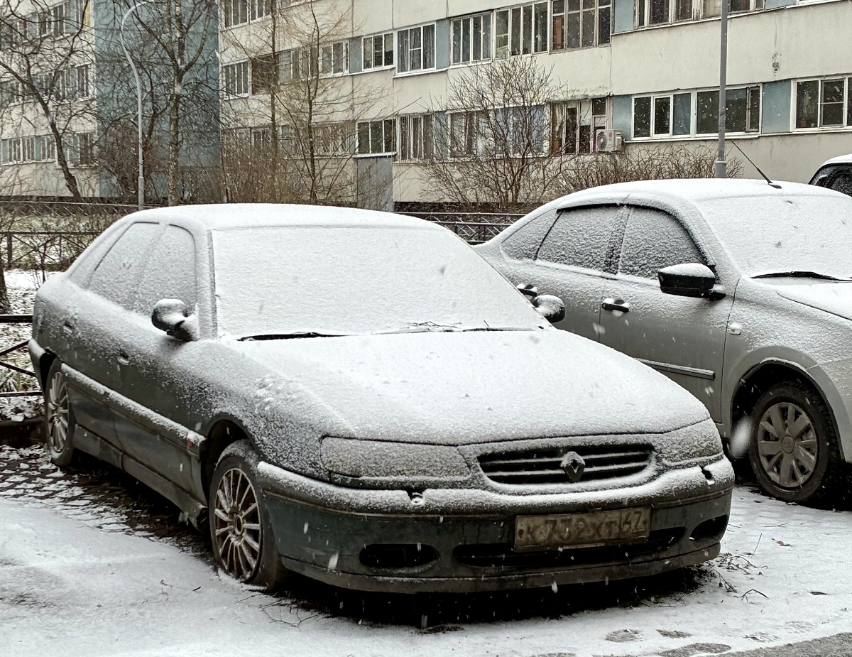 Ленинградская область, № К 732 ХТ 47 — Renault Safrane (1G) '92-00