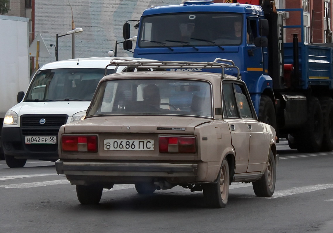 Псковская область, № В 0686 ПС — ВАЗ-2105 Жигули '80-91