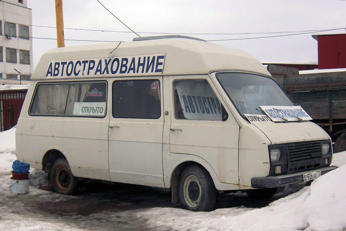 Тюменская область, № Е 906 АЕ 72 — РАФ-22038-02 Латвия '94-97