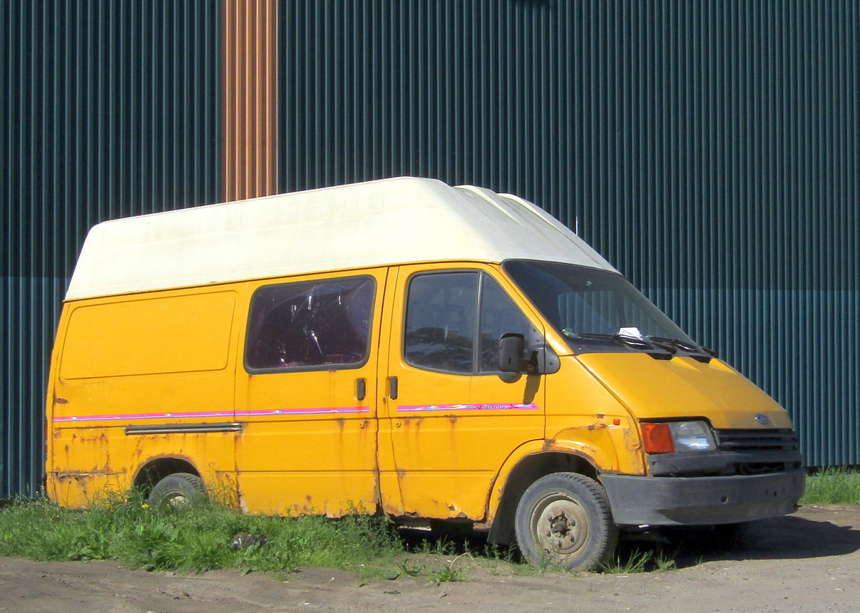 Ленинградская область, № К 225 КН 147 — Ford Transit (3G) '86-94