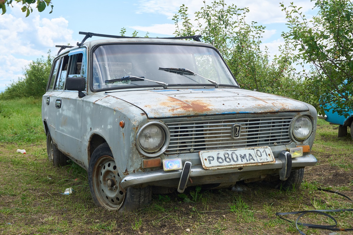 Адыгея, № Р 680 МА 01 — ВАЗ-2102 Жигули '71-86