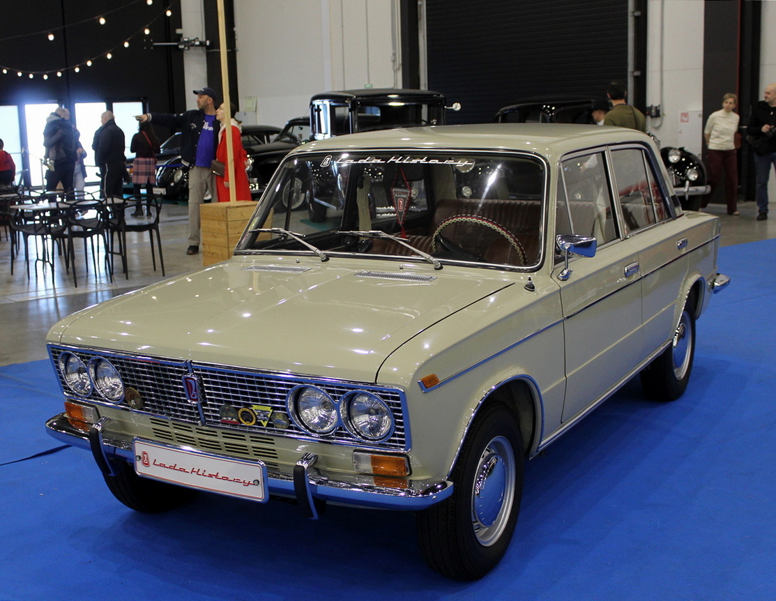 Московская область, № В 102 ТО 50 — ВАЗ-2103 Жигули '72-84; Санкт-Петербург — Олдтаймер-Галерея Ильи Сорокина