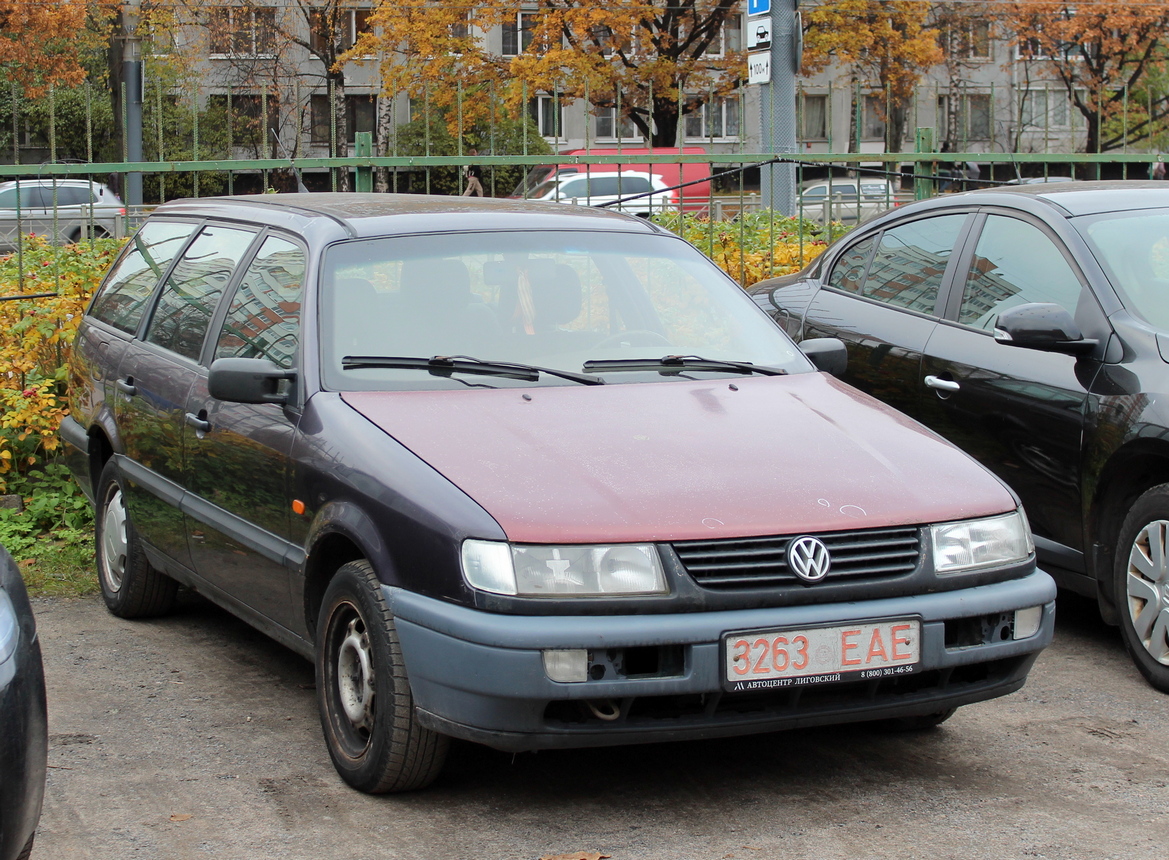 Гомельская область, № 3263 EAE — Volkswagen Passat Variant (B4) '93-97