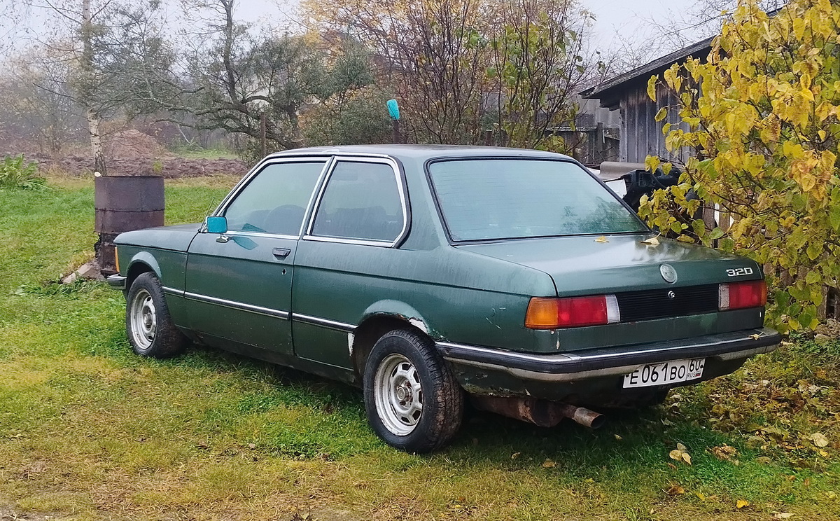 Псковская область, № Е 061 ВО 60 — BMW 3 Series (E21) '75-83