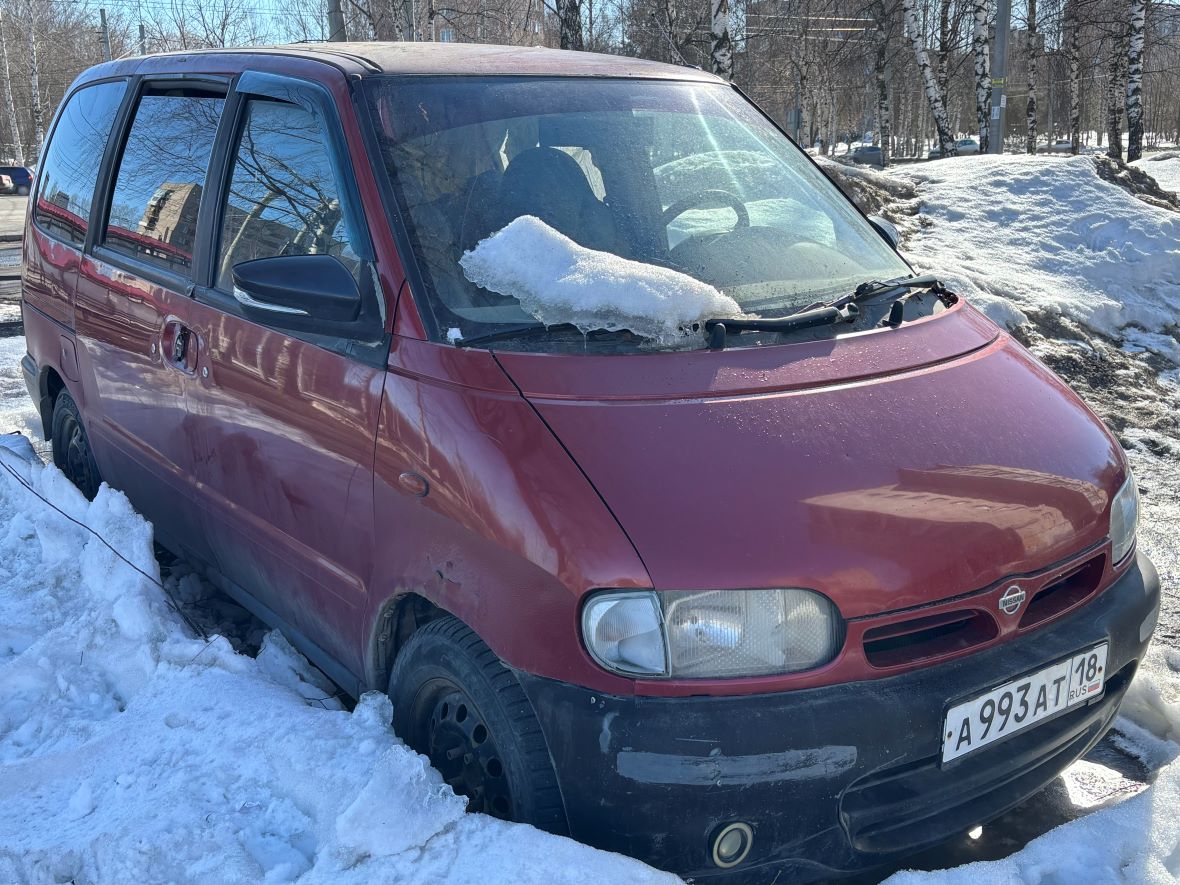 Удмуртия, № А 993 АТ 18 — Nissan Serena (C23) '91-00