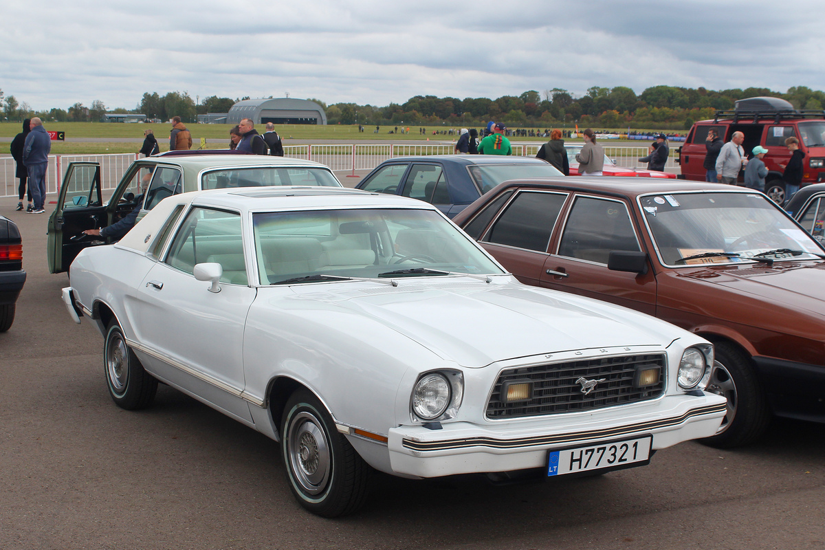 Литва, № H77321 — Ford Mustang (2G) '74-78; Литва — Retro mugė 2025 ruduo
