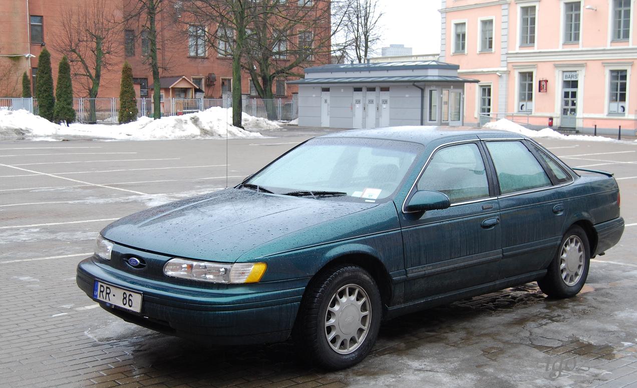 Латвия, № RR-86 — Ford Taurus (2G) '91-95