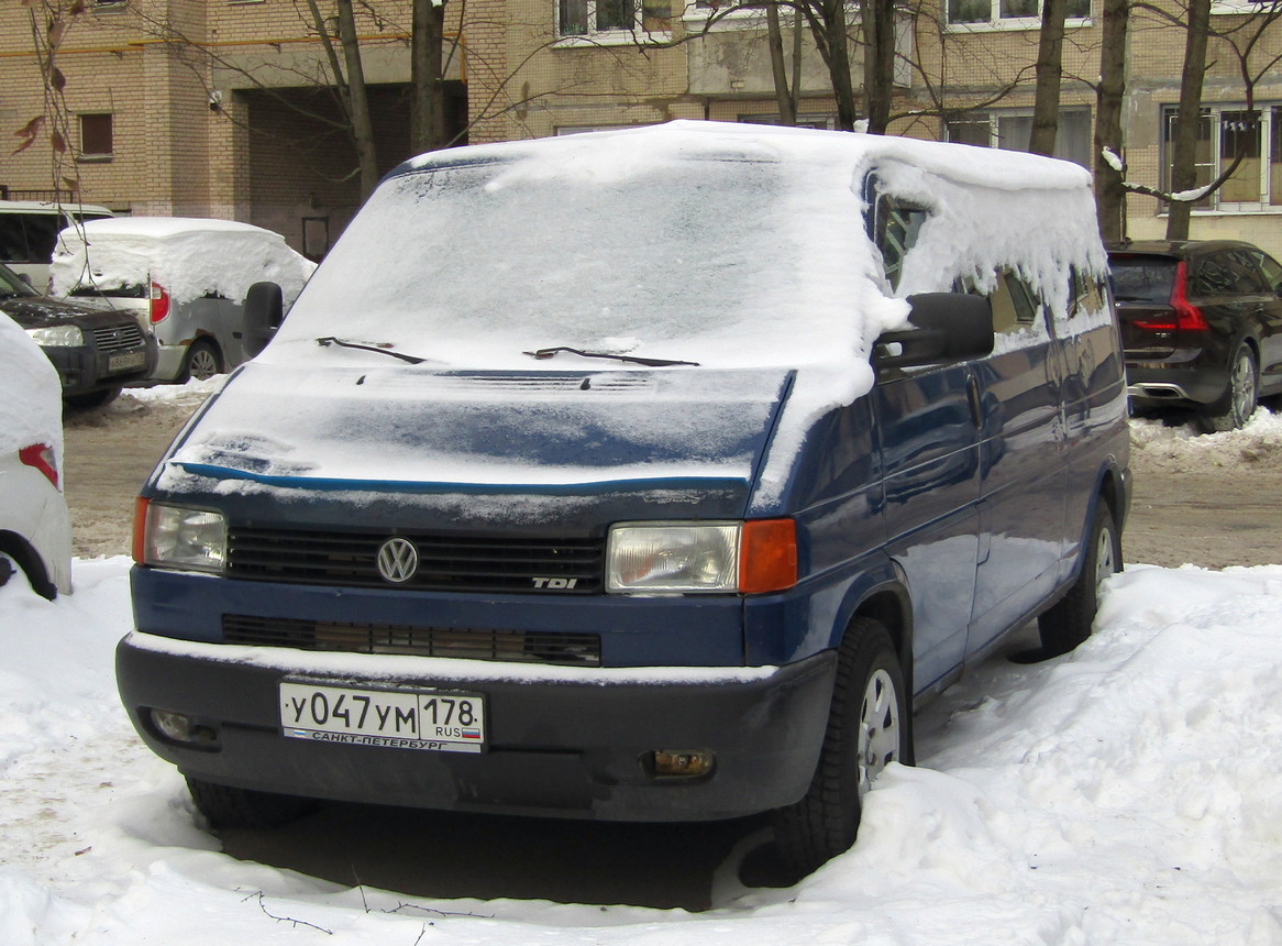 Санкт-Петербург, № У 047 УМ 178 — Volkswagen Typ 2 (T4) '90-03