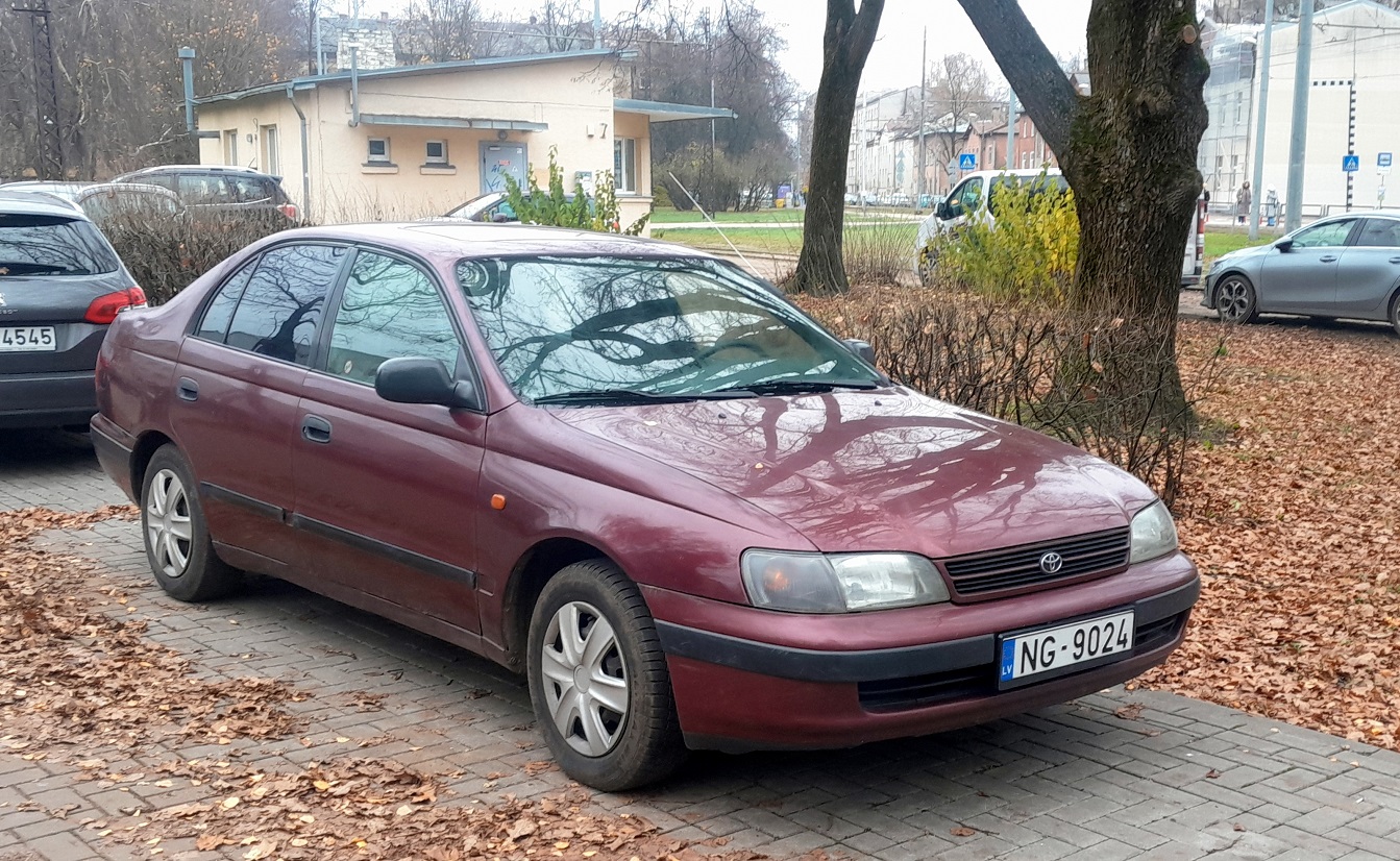 Латвия, № NG-9024 — Toyota Carina E (T190) '92–97